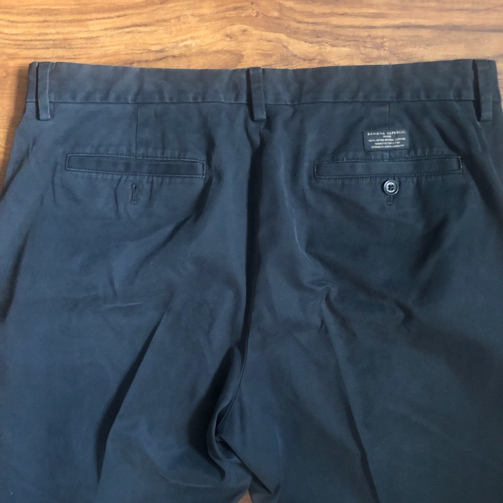 Banana Republic Emerson Chinos - Picture 5 of 8